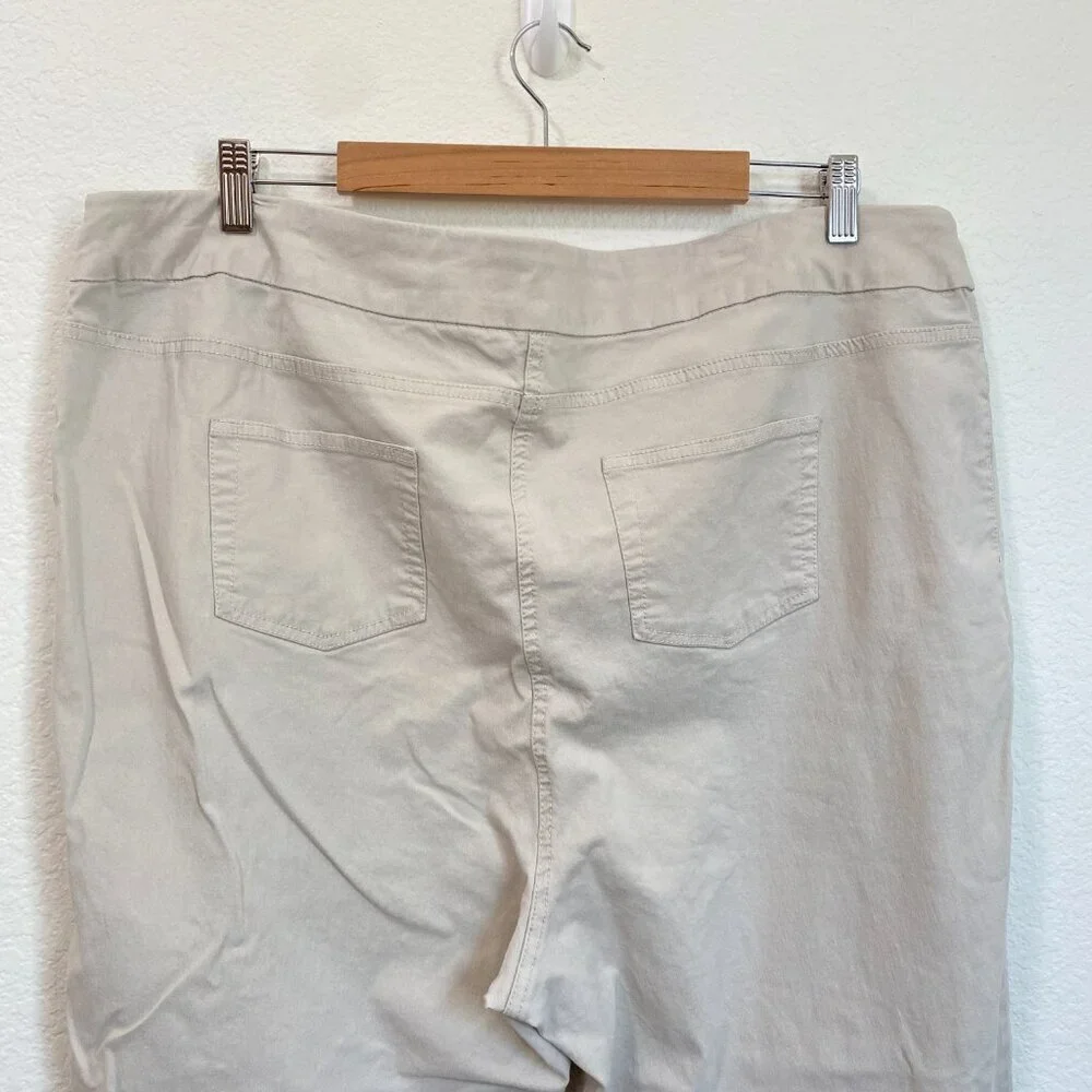 Soft Surroundings Khaki Tan Elastic Pull On Capris 2X